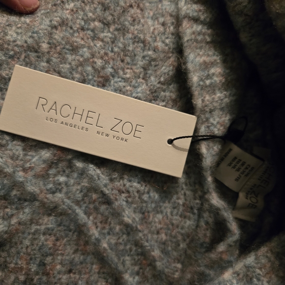 Cozy Knit Sweater in Gray and Blue - Picture 2 of 6